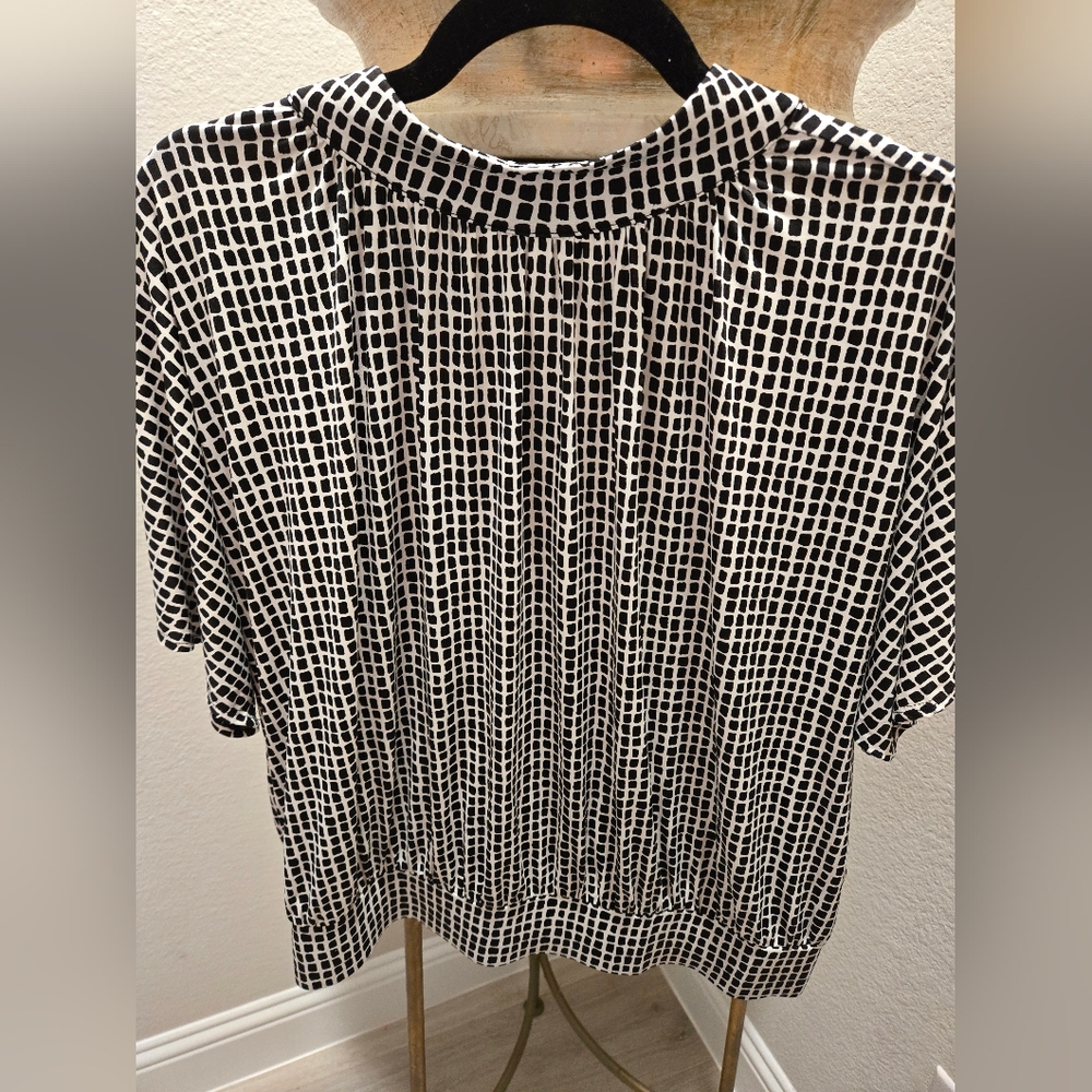Ladies Size L Worthington Blouse